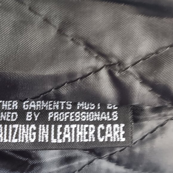 Xelement motorcycle riding leather jacket - Picture 5 of 6